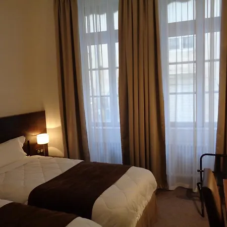 De Montaulbain מלון 3*