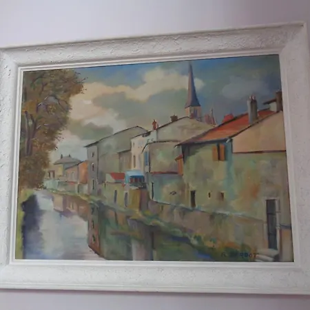 De Montaulbain
