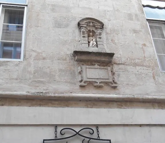 De Montaulbain Hotel 3*