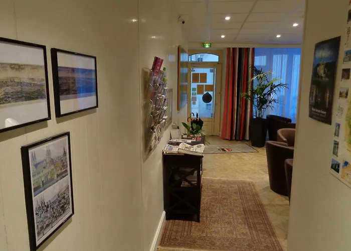 De Montaulbain Hotel 3*